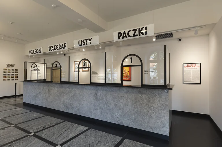 Gdańsk: do muzeum wracają zwiedzający. Co kryją piwnice?