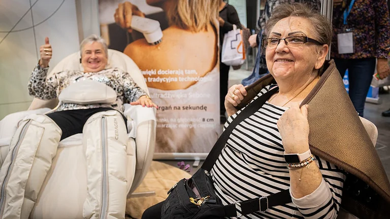 Seniorzy w Gdańsku znajdą pracę i zbadają się bezpłatnie